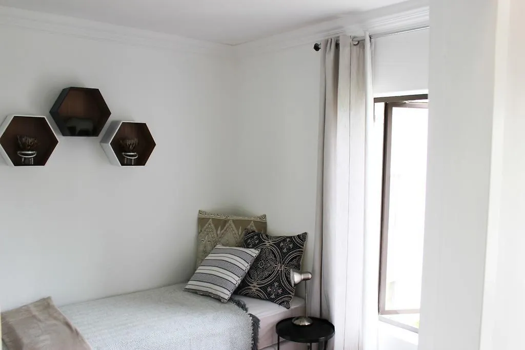7 Crati Bella Rosa Apartment Bellville